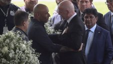 Инфантино: Ще искаме от всяка страна да кръсти свой стадион на Пеле