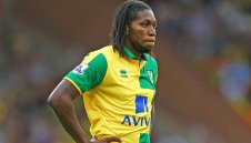 Играч на Норич оцелял в Брюксел