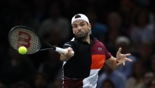 Гришо завършва годината в челото