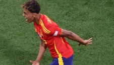 250 млн. евро за Ямал? Барса се изсмя на ПСЖ!