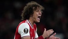 Давид Луис с любопитен антирекорд в Англия