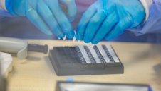 910 са новите случаи на коронавирус в България