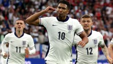 Англия тръгна с победа на Евро 2024, но не впечатли + СНИМКИ