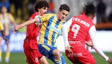 Георги Костадинов се завърна с две асистенции