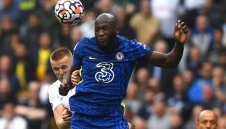 Лукаку подсмърча: Извинявам се на феновете на Челси