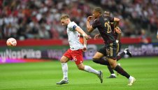 Германия продължава да буксува, падна и от Полша