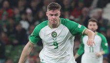 Рома уреди нападател от Висшата лига