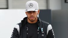 Тото Волф: Далеч нищо не е решено