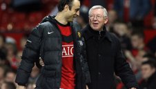 Бербатов към сър Алекс Фъргюсън: Моля се за теб