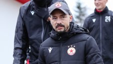 Чашата преля! Феновете на ЦСКА искат оставката на Ел Маестро