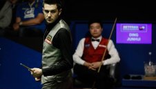 Динг минимизира щетите от тежкия старт