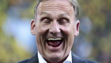 Партенка или бомба? Вацке се гласи да сменя Хьонес в Байерн