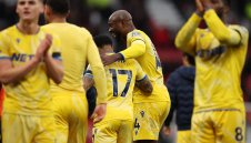 Тежка контузия помрачи ФА Къп