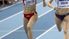 Ваня Стамболова на финал на 400 метра на световното в зала