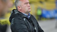 Треньорът на Ботев се закани за бой над ЦСКА