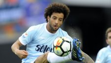 Чуковете вдигнаха офертата за Андерон