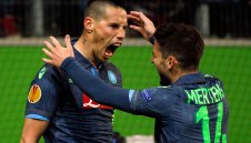 Наполи е сигурен полуфиналист след погром над Волфсбург