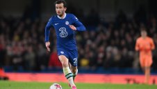 Почетино започна с разгромна победа в Челси