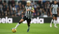 Барса ще лети високо със "сврака"