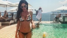 Без секс с фенки: "Котето" на Божинов е постоянно по петите му + СНИМКИ