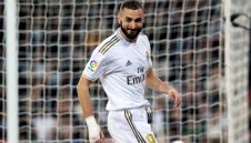 Реал Мадрид удължил договора на Бензема