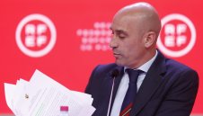 Шефът на испанската федерация разкри всичко по скандала с Пике