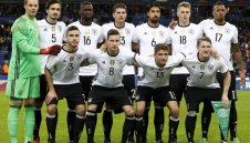 Шестима аут от Германия срещу Холандия