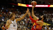 Испания изхвърли Новицки от европейското