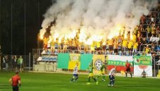 Уникален скандал в бг футбола! Футболен бос изхвърли фенове от стадиона на съперника