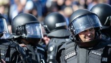 Какво се случва? Сапьори нахлуха на „Васил Левски“ – ето какво откриха