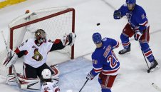 Сенатърс напред в НХЛ