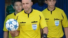 "Черен" за Левски съдия ще свири Вечното дерби с ЦСКА