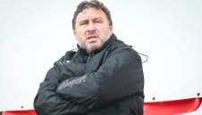 Вили Вуцов вече не сипе огън и жупел по съдиите - сам бил виновен за загубата