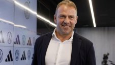 Байерн или Барса? Флик отряза един от двата гранда