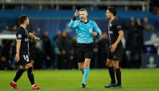 В Англия: Такава дузпа нямаше да бъде отсъдена във Висшата лига