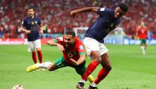 Чуамени върши работата на Погба и Канте