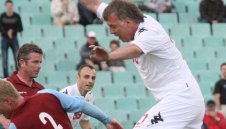 Бербатов шокирал Сираков, вижте какво са си казали