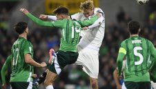 Бундестимът оцеля в Северна Ирландия