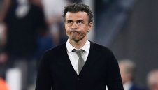 Заплатата спира Луис Енрике за Челси?