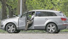 Откраднаха три автомобила на футболист на Хановер