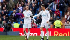 Сър Алекс уредил Кристиано Роналдо и Гарет Бейл за Юнайтед