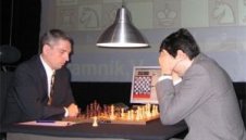 Крамник с трето поредно реми срещу компютърната програма Дийп Фриц
