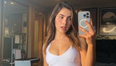 Секси шахматистка сложи боксовите ръкавици + СНИМКИ