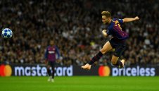 Няма спирка: Ракитич спря бирата, хляба и шоколадите