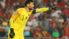 Юго Лорис: Време е Тотнъм да вдигне нивото