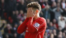 Лалана отпадна от състава на Англия