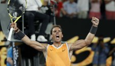 Брутална демонстрация на сила: Надал измете корта с палача на Федерер и е на финал