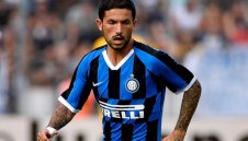 Интер ще задържи Сенси за постоянно, плаща 20 милиона евро на Сасуоло