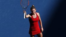 Шарапова и Халеп започнаха с победи на Australian Open