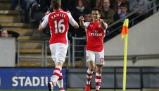 Арсенал разнебити Хъл Сити